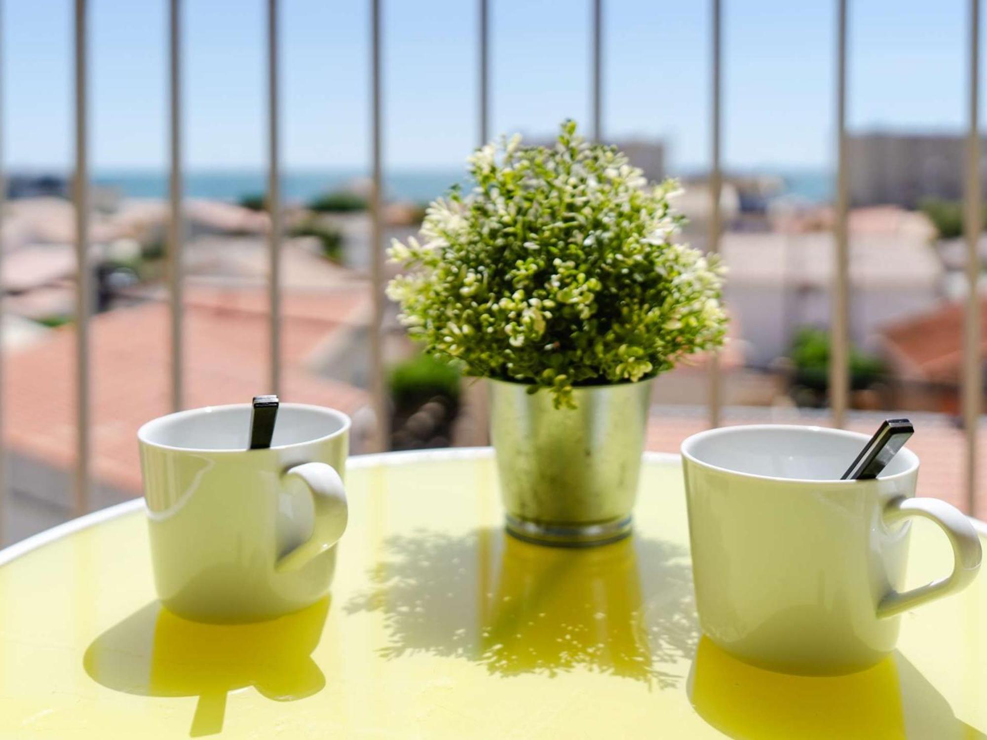 T3 A 2 Min De La Mer, 4 Personnes, Balcon Vue - Fr-1-409-283