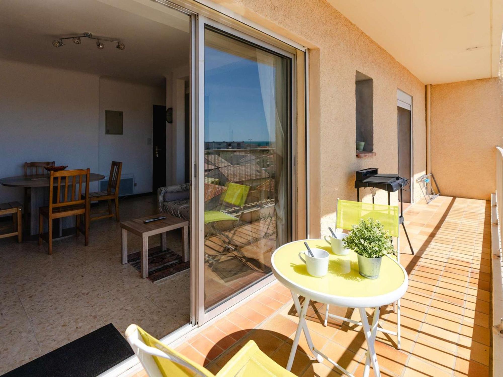 T3 A 2 Min De La Mer, 4 Personnes, Balcon Vue - Fr-1-409-283 *